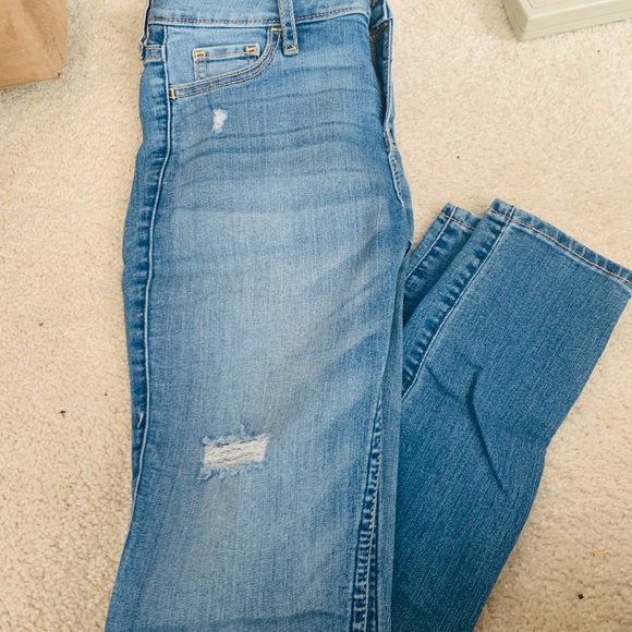 jeans - Picture 2 of 4